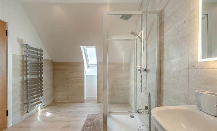 Ensuite